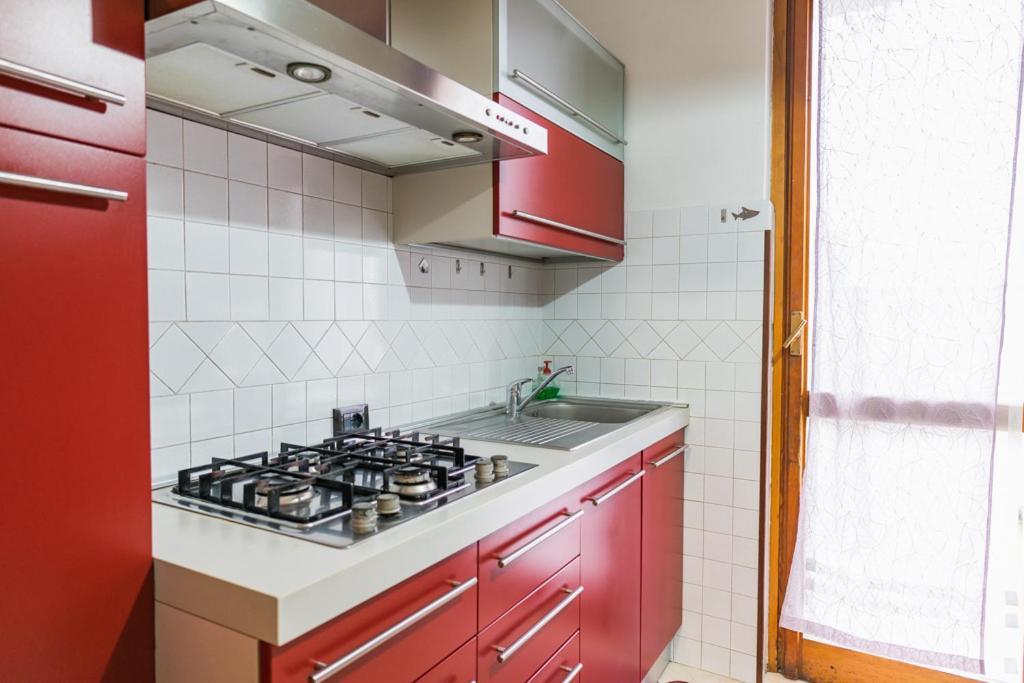 Elegant Apartment In Bergamo Center Eksteriør billede